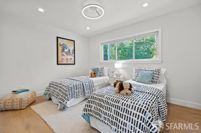 Detail Gallery Image 24 of 33 For 156 Midcrest Way, San Francisco,  CA 94131 - 3 Beds | 2 Baths