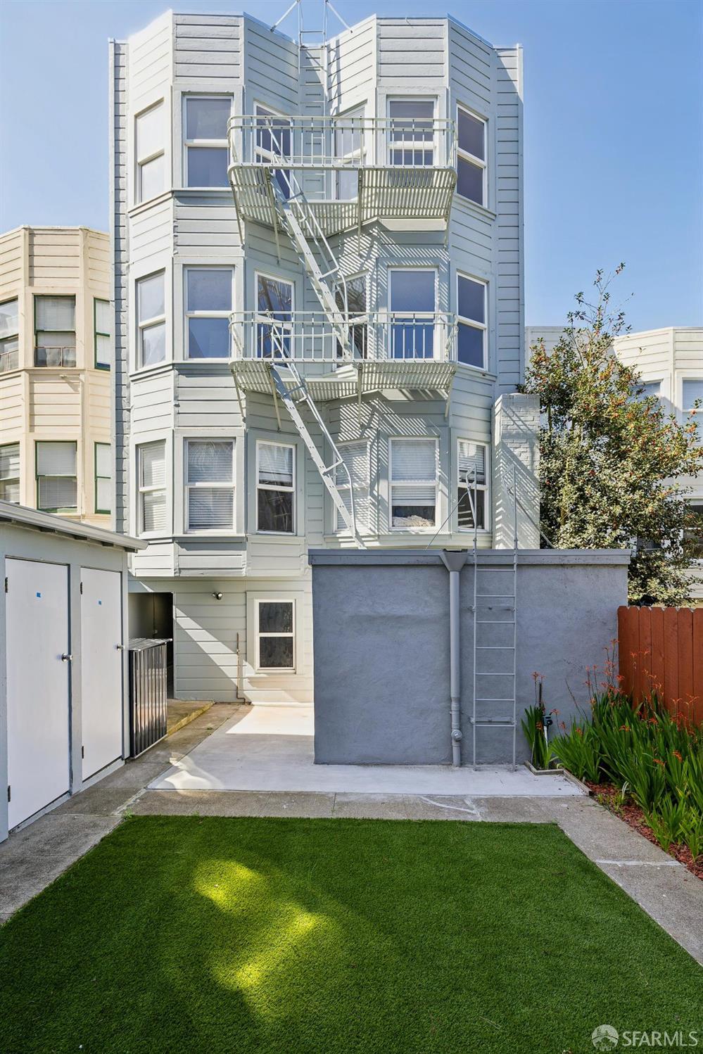 Detail Gallery Image 14 of 17 For 880 26th Ave #2,  San Francisco,  CA 94121 - 2 Beds | 1 Baths