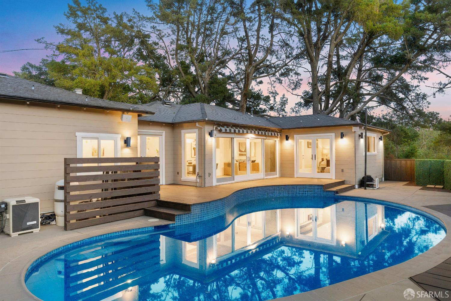 Detail Gallery Image 2 of 44 For 923 Janet Ln, Lafayette,  CA 94549 - 3 Beds | 2 Baths