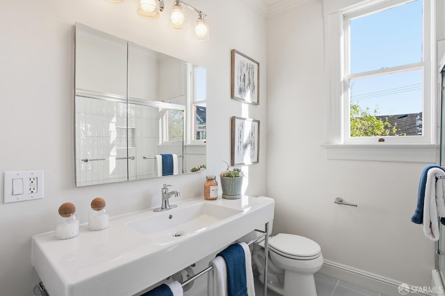 Detail Gallery Image 41 of 64 For 1442 Sanchez St, San Francisco,  CA 94131 - 3 Beds | 3/1 Baths