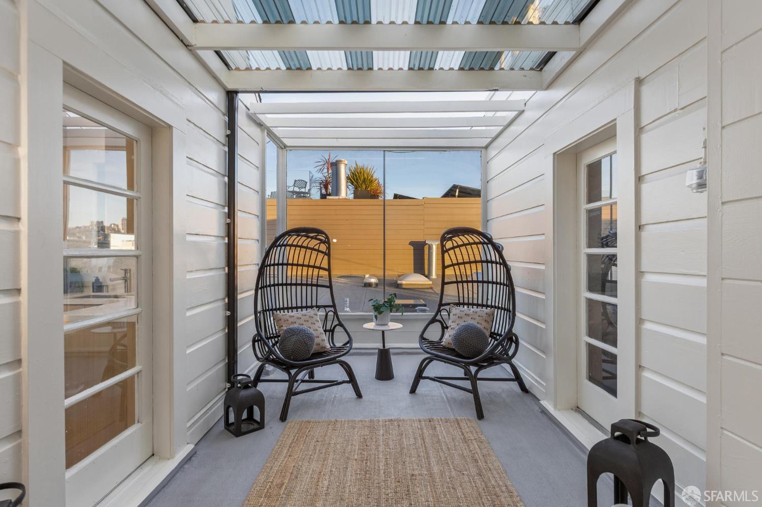 Detail Gallery Image 19 of 27 For 440 Avila St, San Francisco,  CA 94123 - 2 Beds | 1 Baths