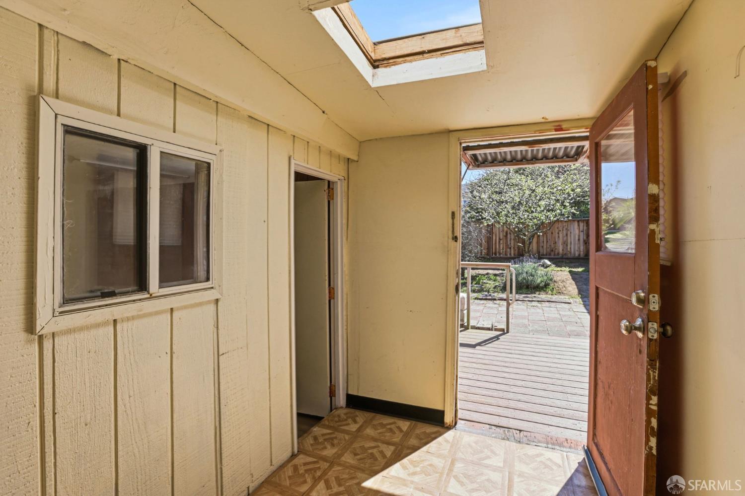 Detail Gallery Image 9 of 20 For 511 87th St, Daly City,  CA 94015 - 3 Beds | 1 Baths