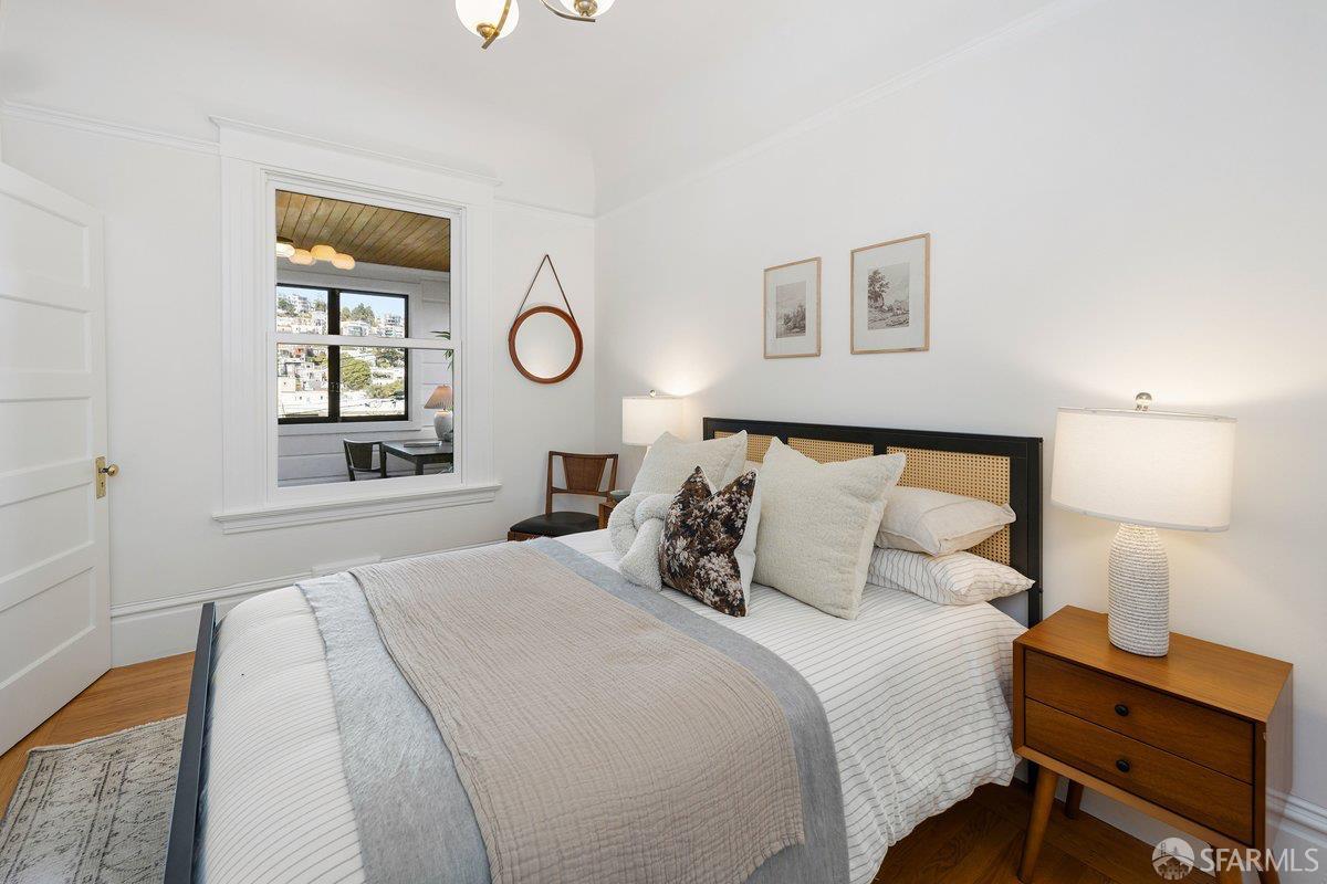 Detail Gallery Image 21 of 34 For 4799 19th St, San Francisco,  CA 94114 - 4 Beds | 1 Baths