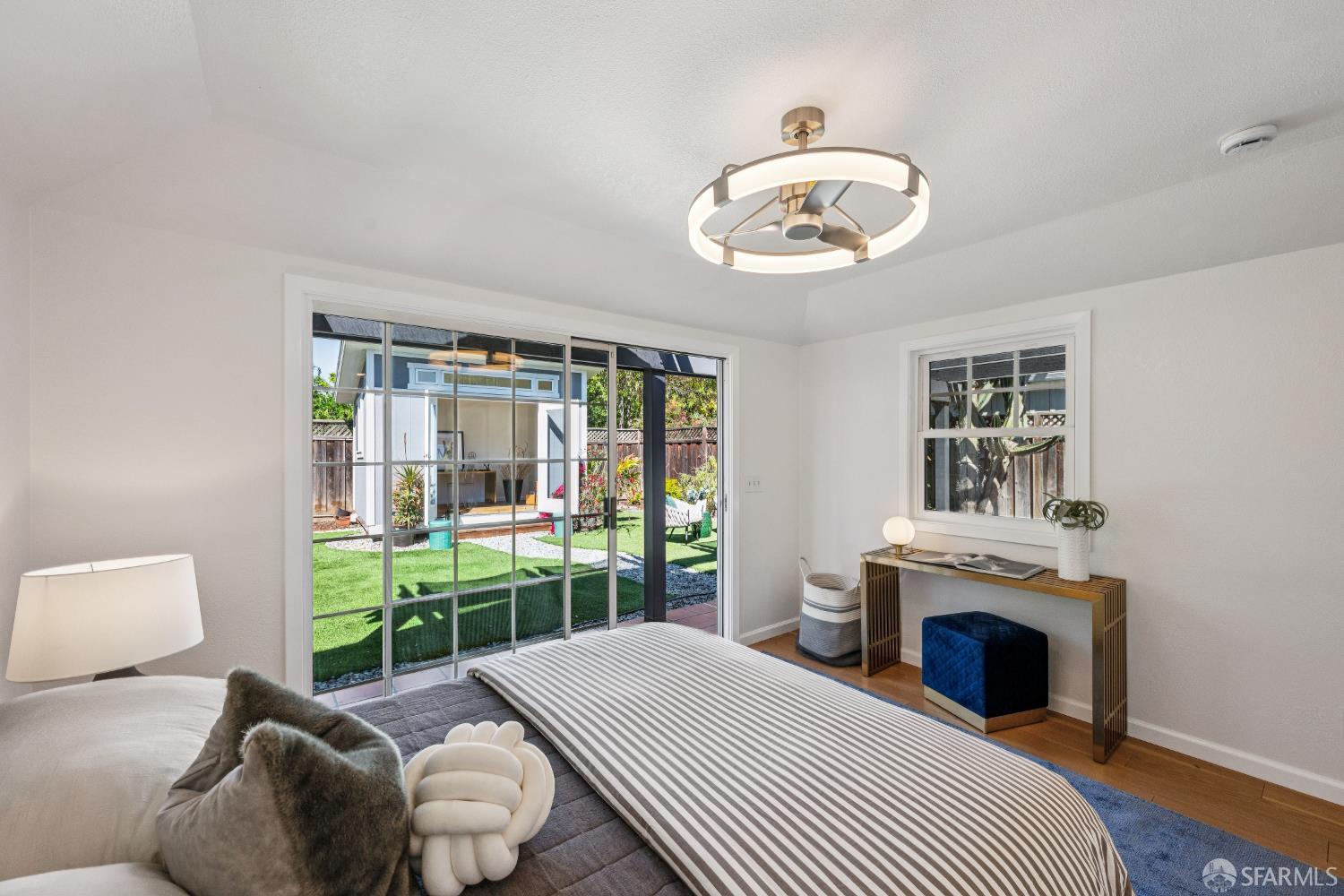 Detail Gallery Image 36 of 67 For 1928 Howard Ave, San Carlos,  CA 94070 - 3 Beds | 2 Baths