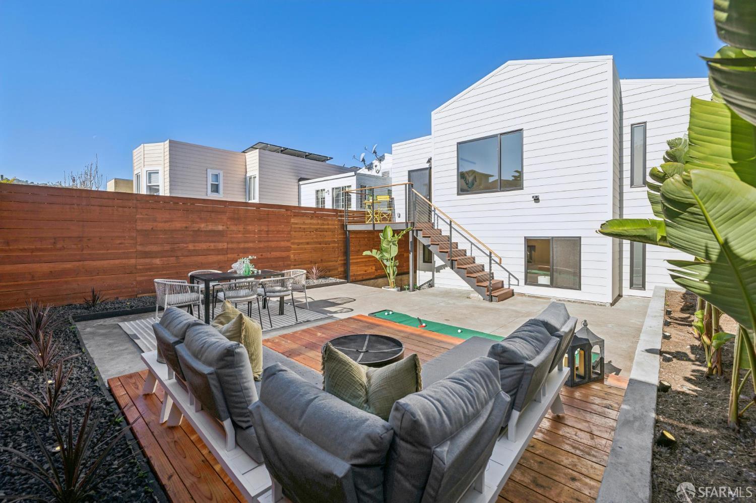 Detail Gallery Image 74 of 90 For 907 Athens St, San Francisco,  CA 94112 - 4 Beds | 4 Baths