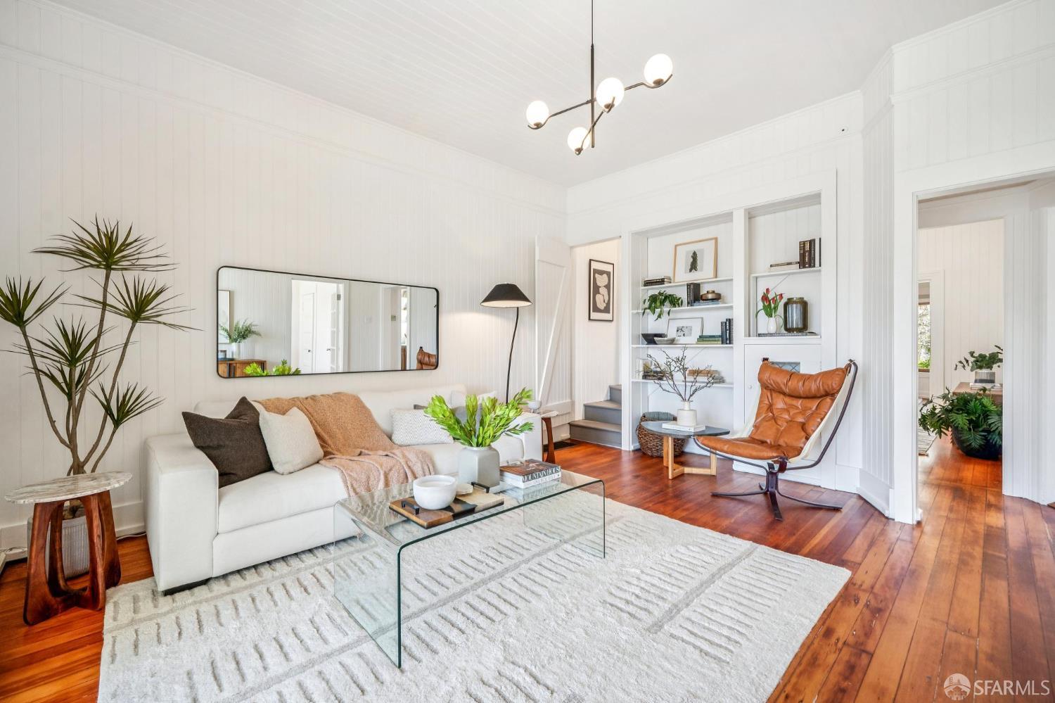 Detail Gallery Image 5 of 41 For 31 Natick St, San Francisco,  CA 94131 - 3 Beds | 1 Baths