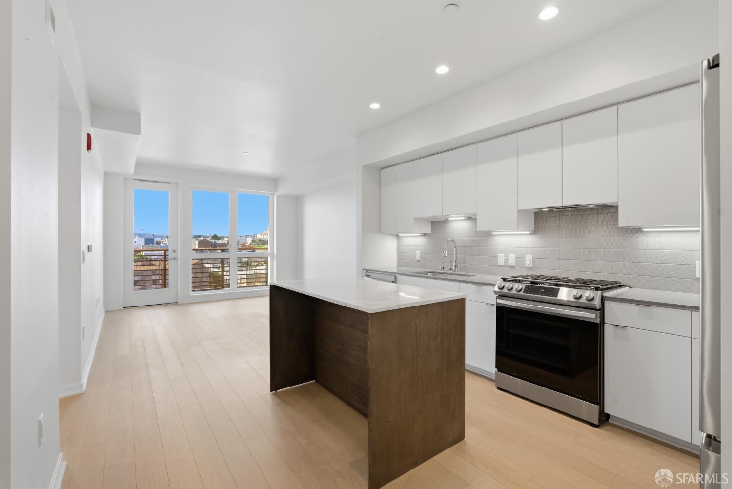 Detail Gallery Image 12 of 33 For 200 Linden Ave #804,  South San Francisco,  CA 94080 - 1 Beds | 1 Baths