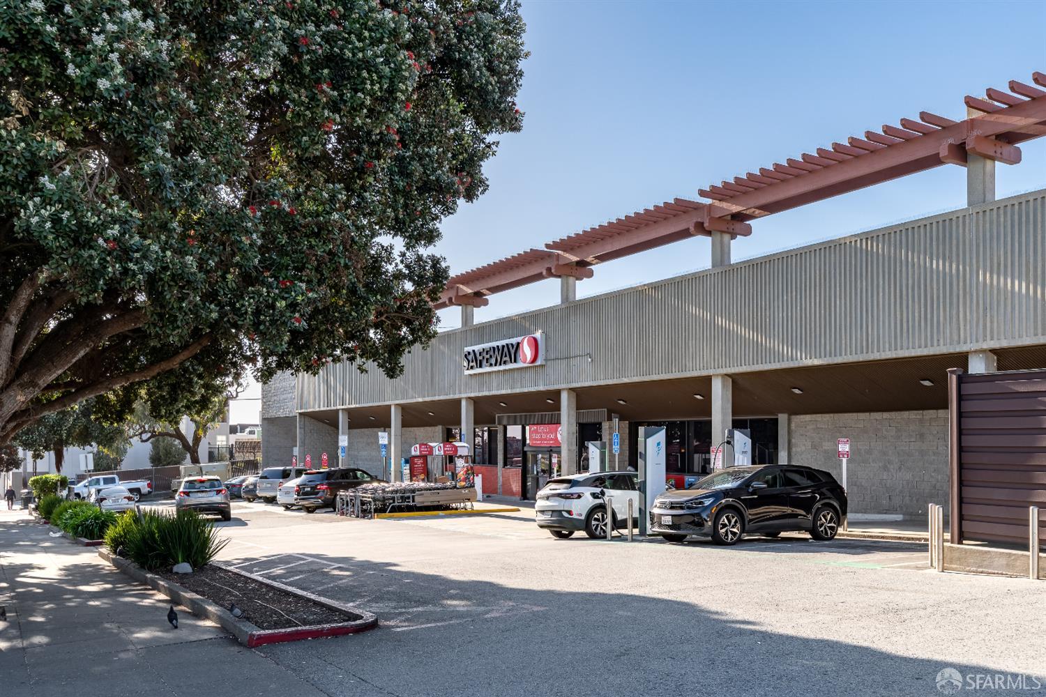 Detail Gallery Image 82 of 85 For 1846 31st Ave, San Francisco,  CA 94122 - 4 Beds | 3/1 Baths