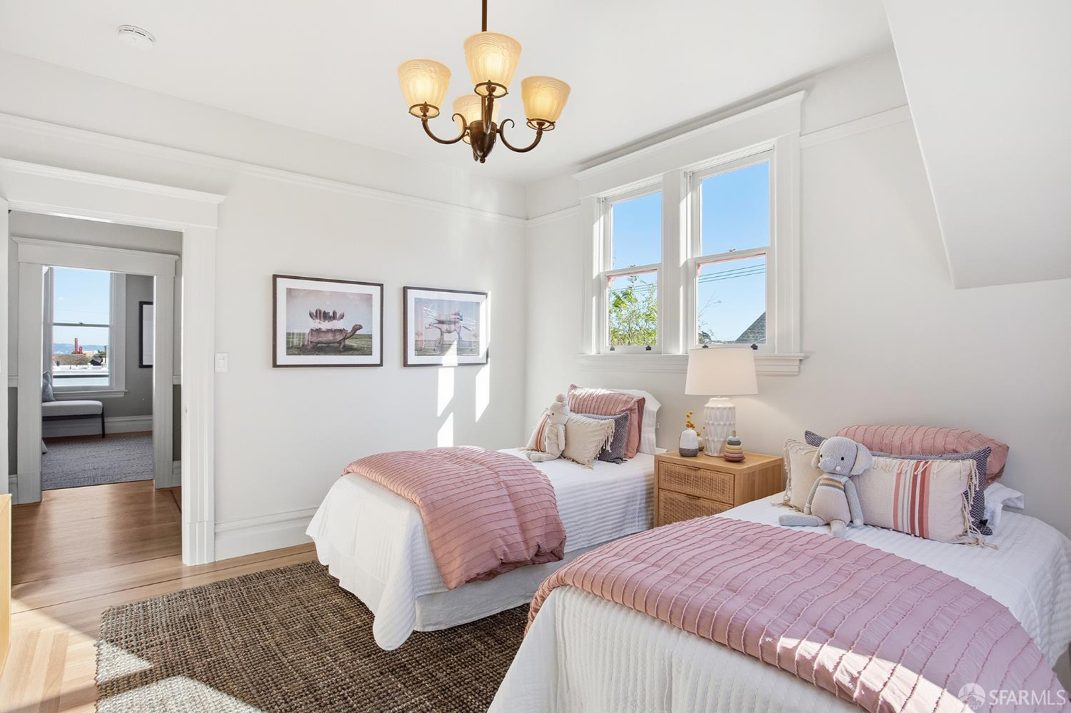 Detail Gallery Image 36 of 64 For 1442 Sanchez St, San Francisco,  CA 94131 - 3 Beds | 3/1 Baths