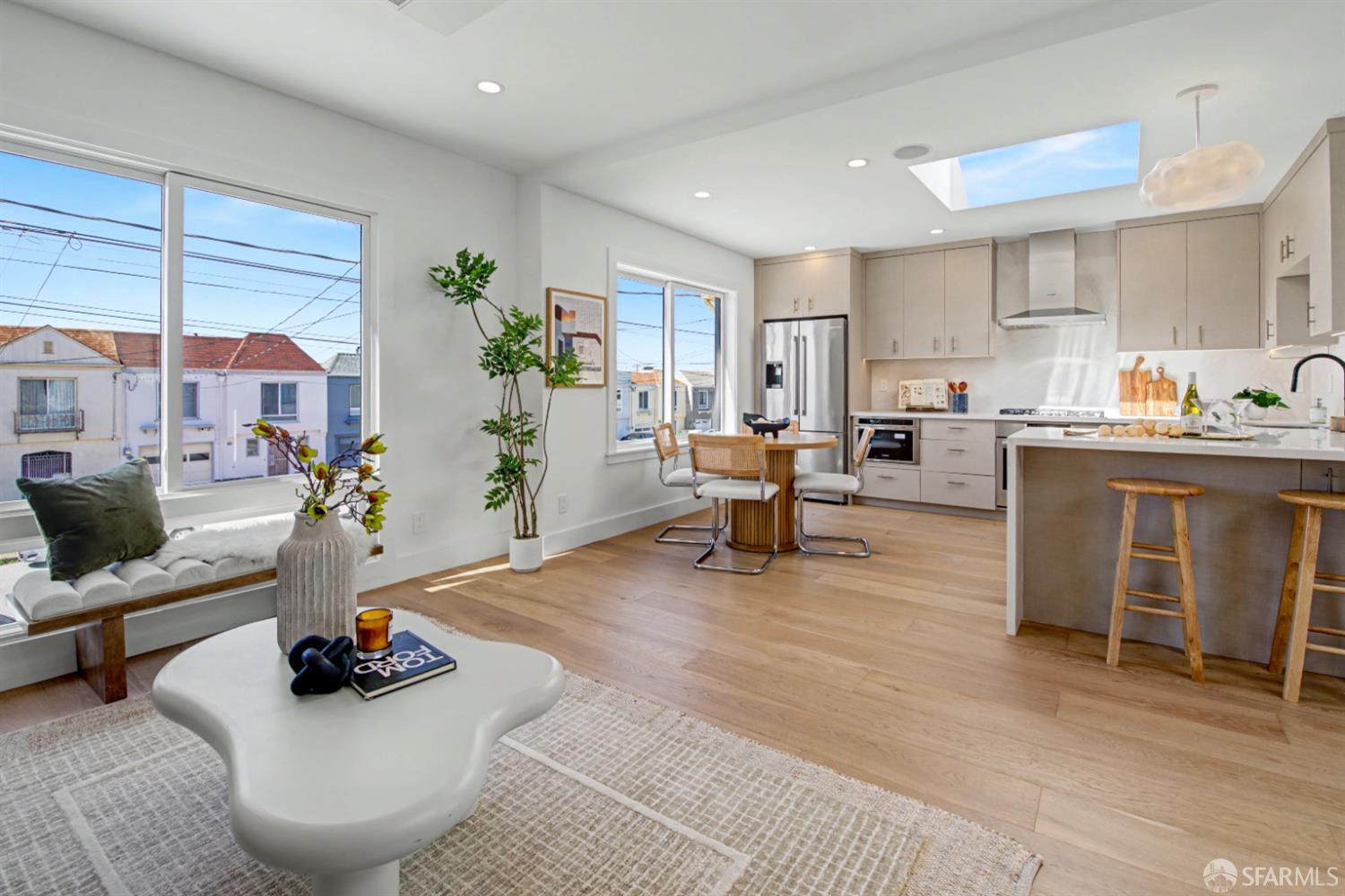 Detail Gallery Image 8 of 85 For 1846 31st Ave, San Francisco,  CA 94122 - 4 Beds | 3/1 Baths