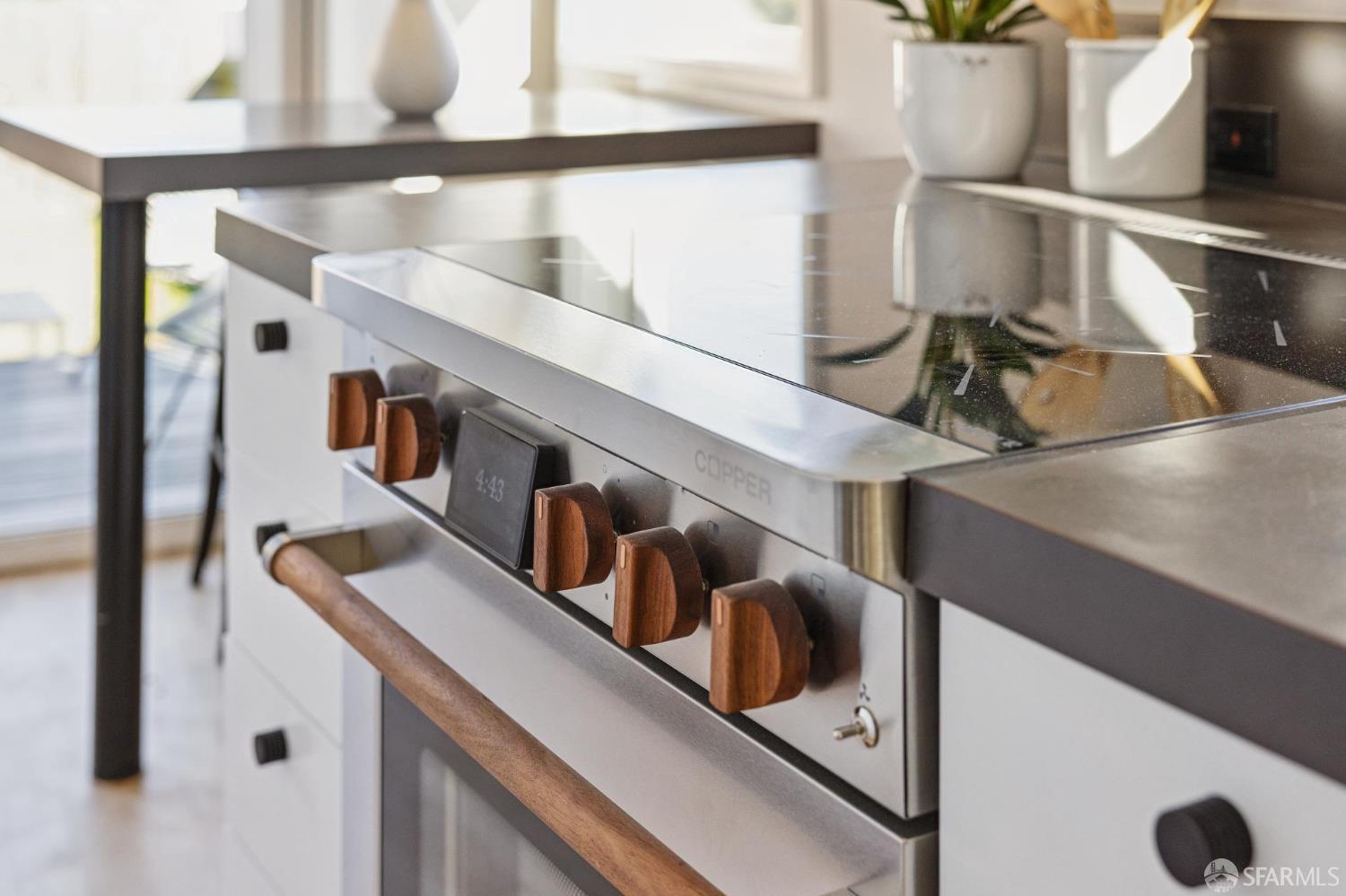 Detail Gallery Image 22 of 41 For 664 45th Ave, San Francisco,  CA 94121 - 2 Beds | 2 Baths