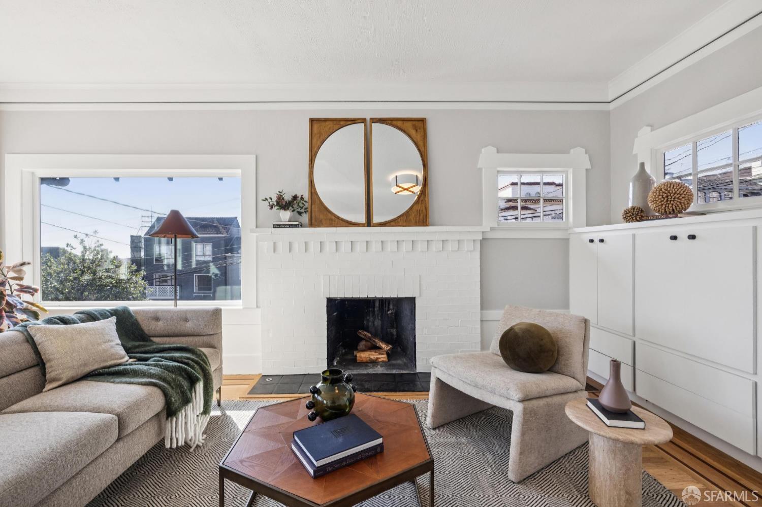 Detail Gallery Image 5 of 41 For 664 45th Ave, San Francisco,  CA 94121 - 2 Beds | 2 Baths