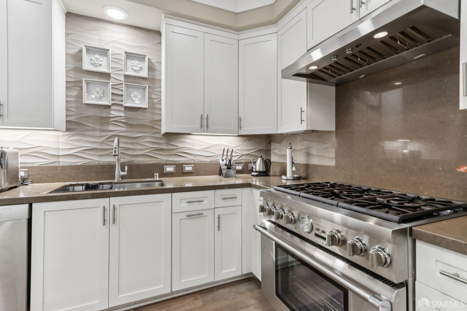 Detail Gallery Image 7 of 41 For 1003 Woodbury Rd #104,  Lafayette,  CA 94549 - 2 Beds | 2 Baths