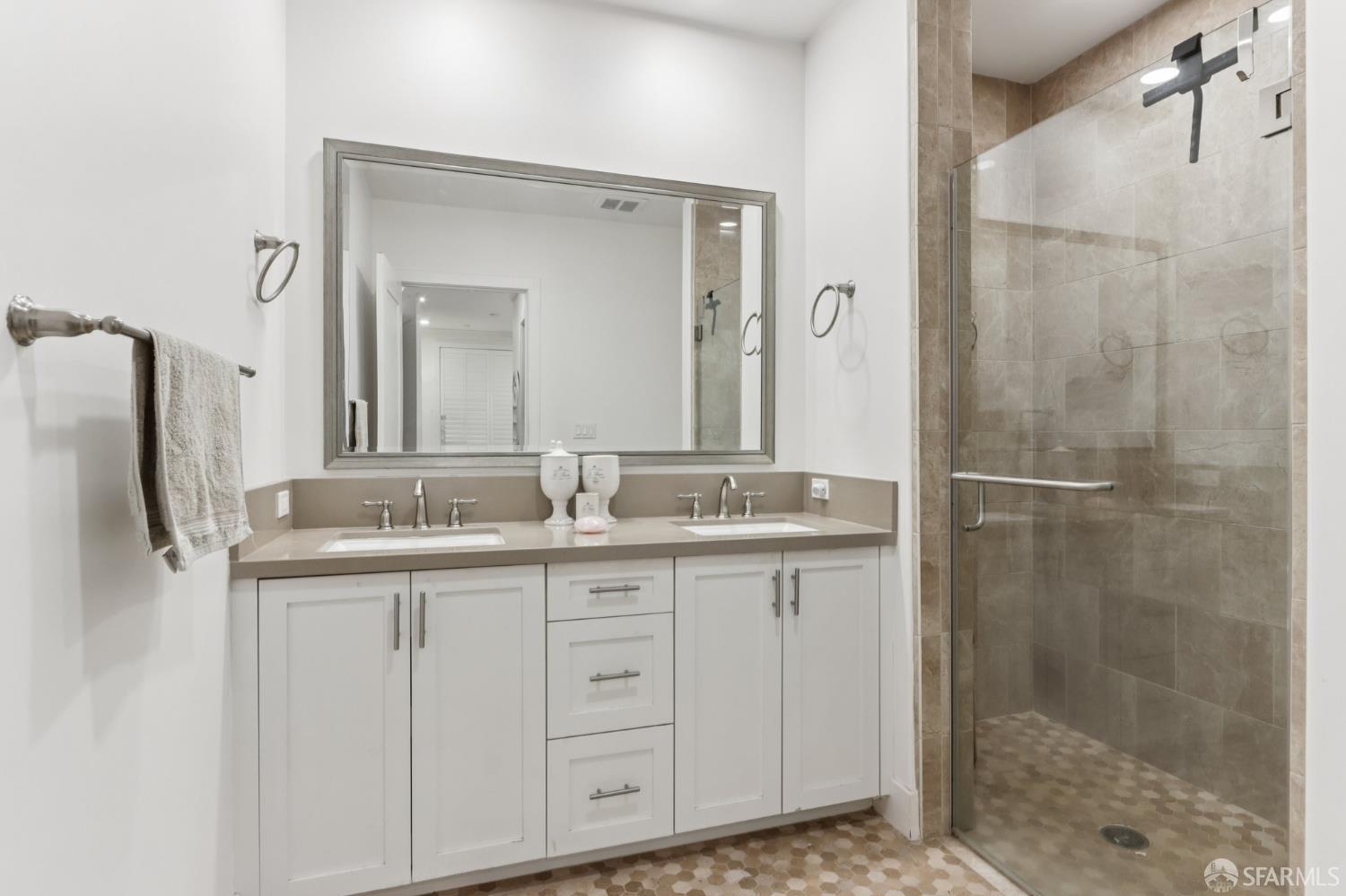 Detail Gallery Image 16 of 41 For 1003 Woodbury Rd #104,  Lafayette,  CA 94549 - 2 Beds | 2 Baths