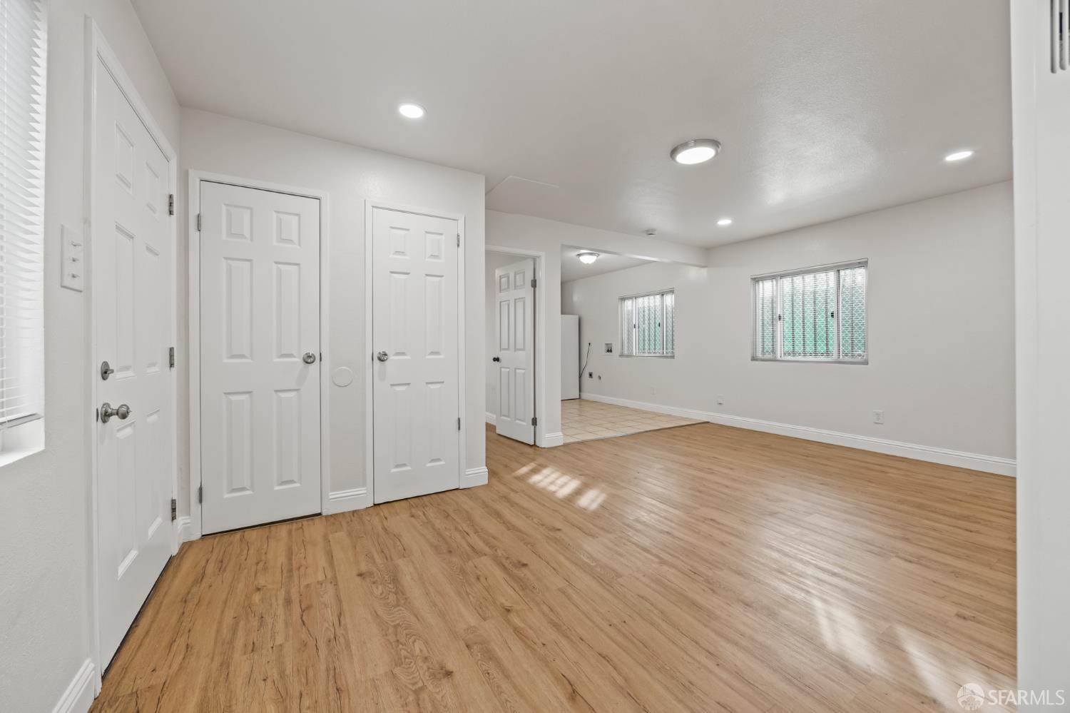 Detail Gallery Image 6 of 21 For 449 Lucas Ave, Richmond,  CA 94801 - 3 Beds | 2 Baths