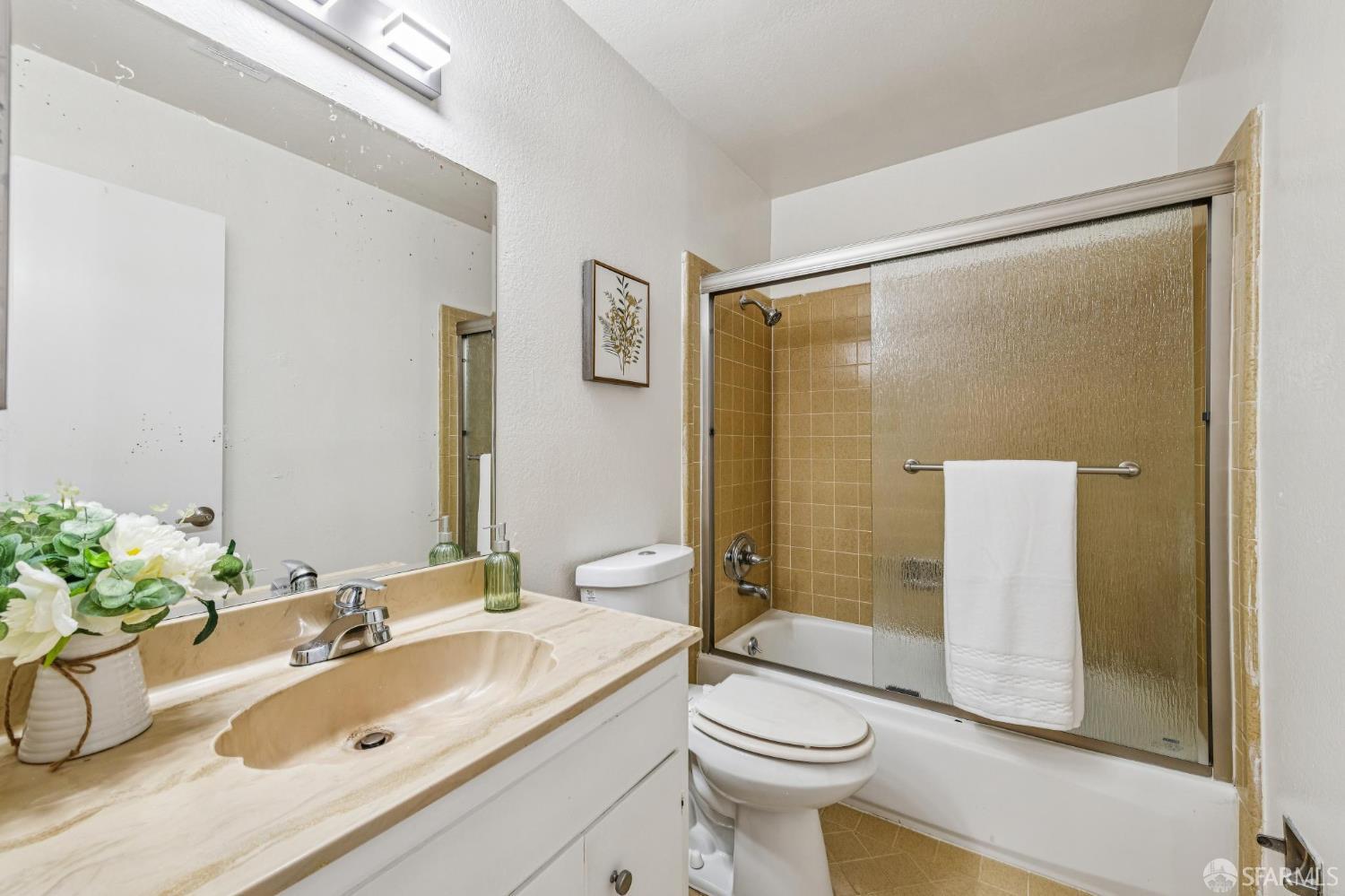 Detail Gallery Image 46 of 53 For 631 Morse St, San Francisco,  CA 94112 - 5 Beds | 3 Baths