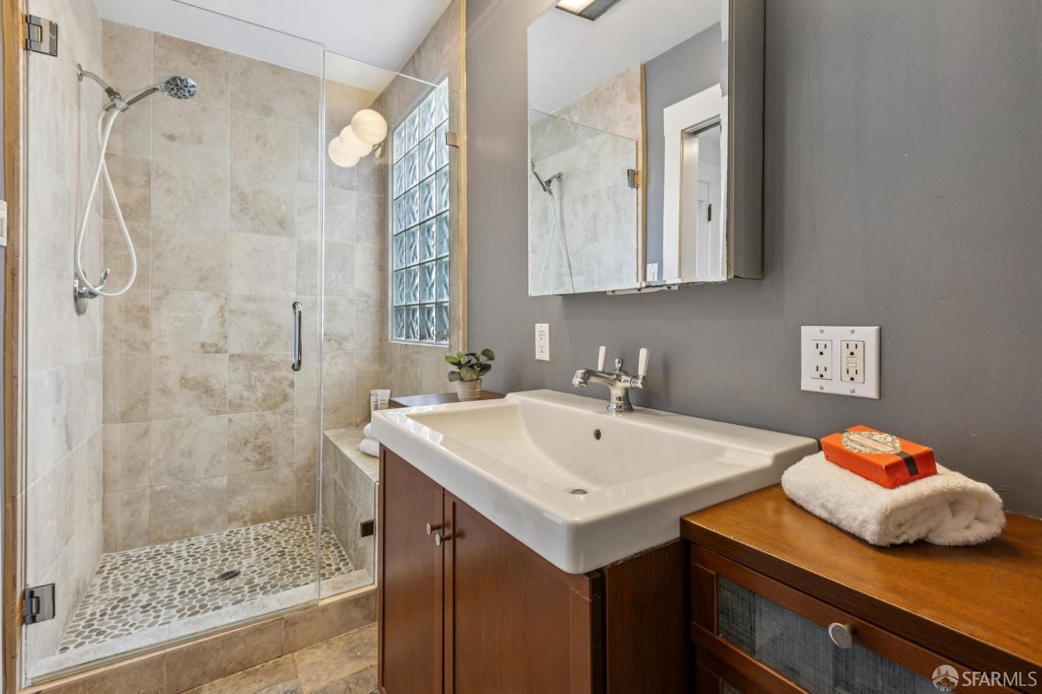 Detail Gallery Image 45 of 46 For 102 Santa Marina St, San Francisco,  CA 94110 - 4 Beds | 3 Baths