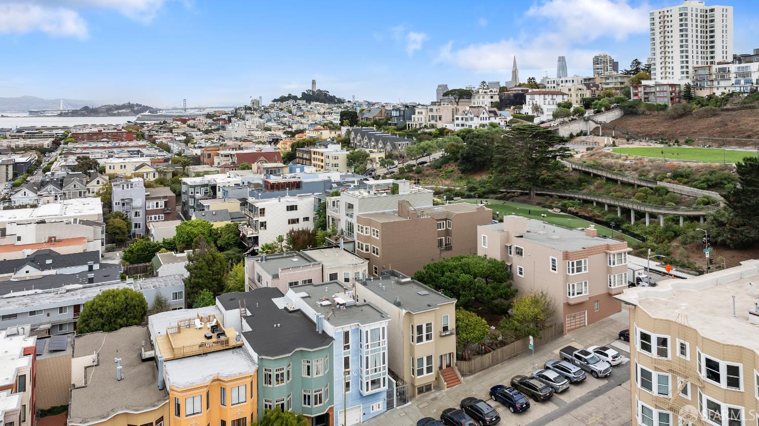 Detail Gallery Image 5 of 42 For 2914 Larkin St, San Francisco,  CA 94109 - – Beds | – Baths