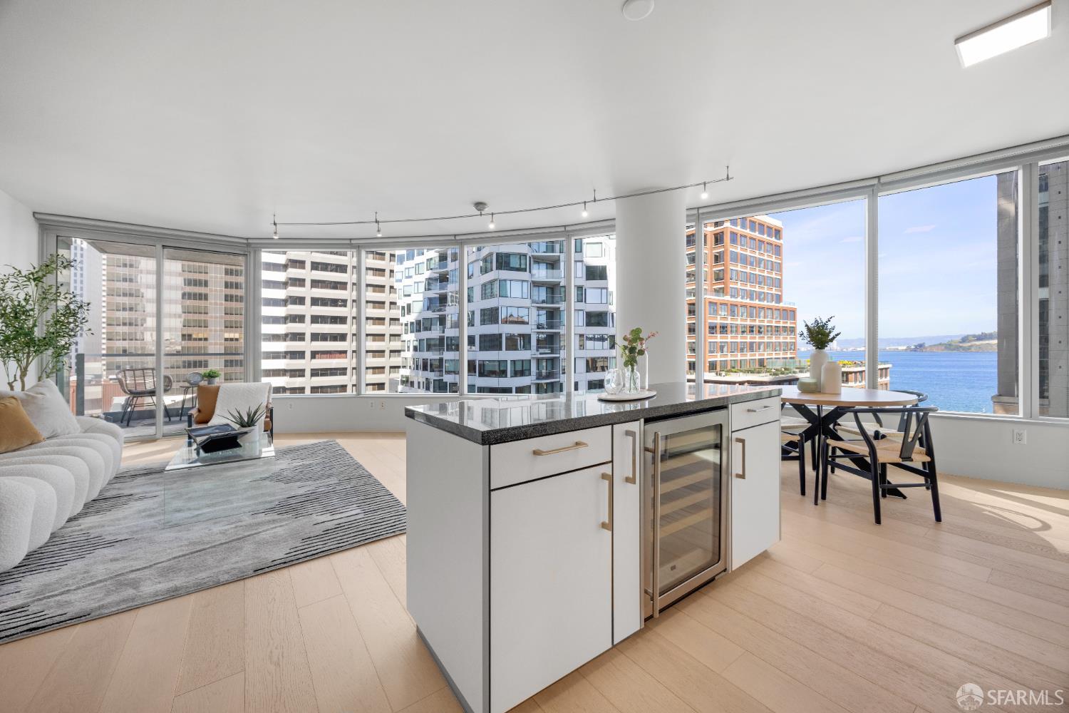 Detail Gallery Image 6 of 59 For 301 Main St 12b,  San Francisco,  CA 94105 - 2 Beds | 2 Baths