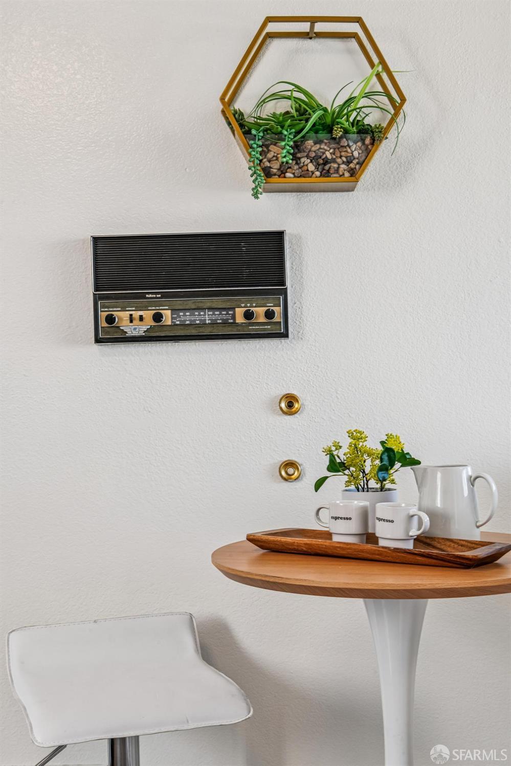 Detail Gallery Image 23 of 53 For 631 Morse St, San Francisco,  CA 94112 - 5 Beds | 3 Baths