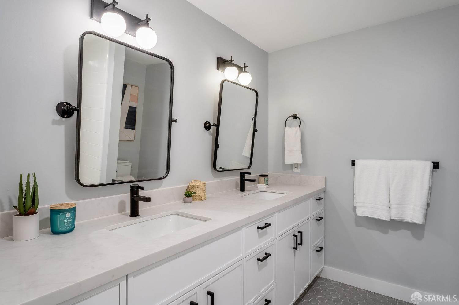 Photo #20: 426111105 Listing: Photo #20