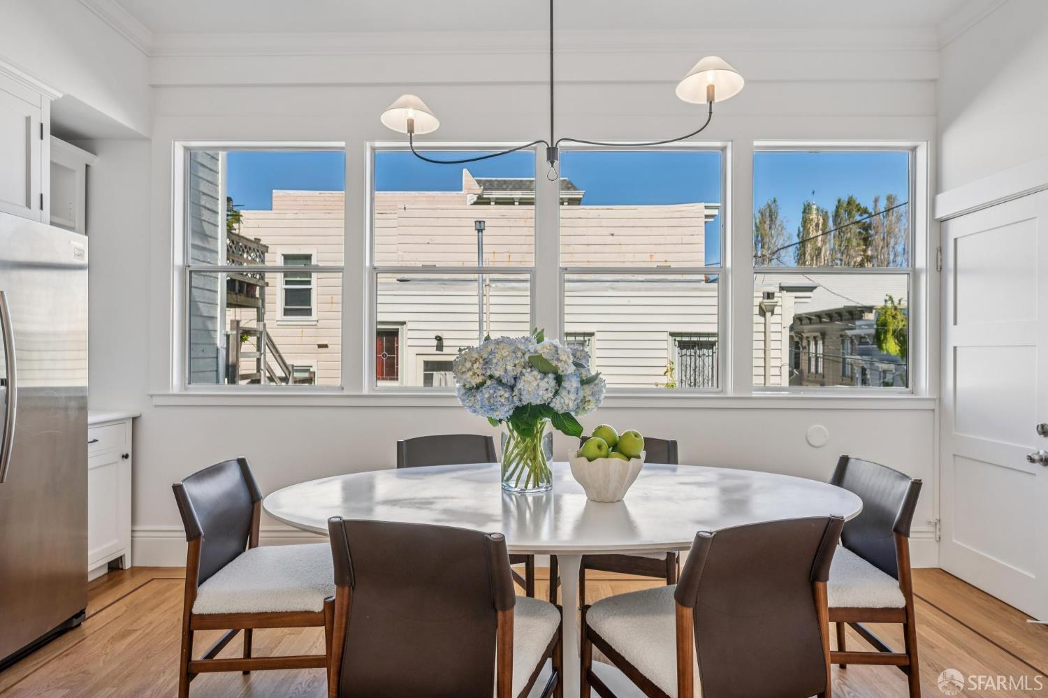 Detail Gallery Image 12 of 26 For 3642 17th St, San Francisco,  CA 94114 - 3 Beds | 1 Baths