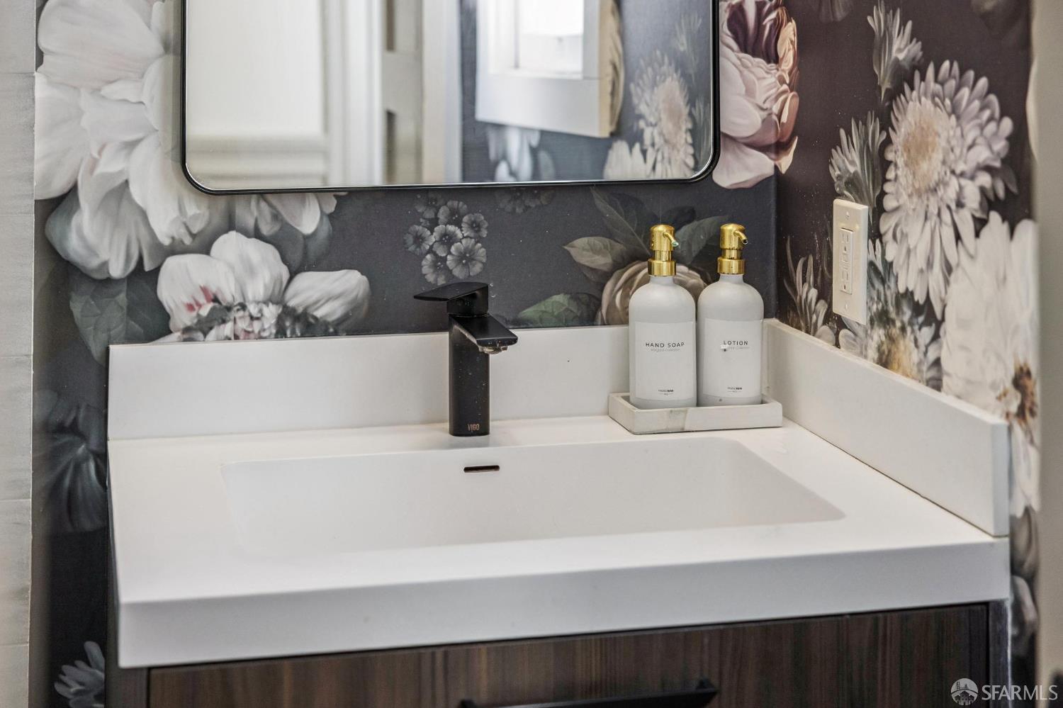 Photo #42: 426111962 Listing: Photo #42