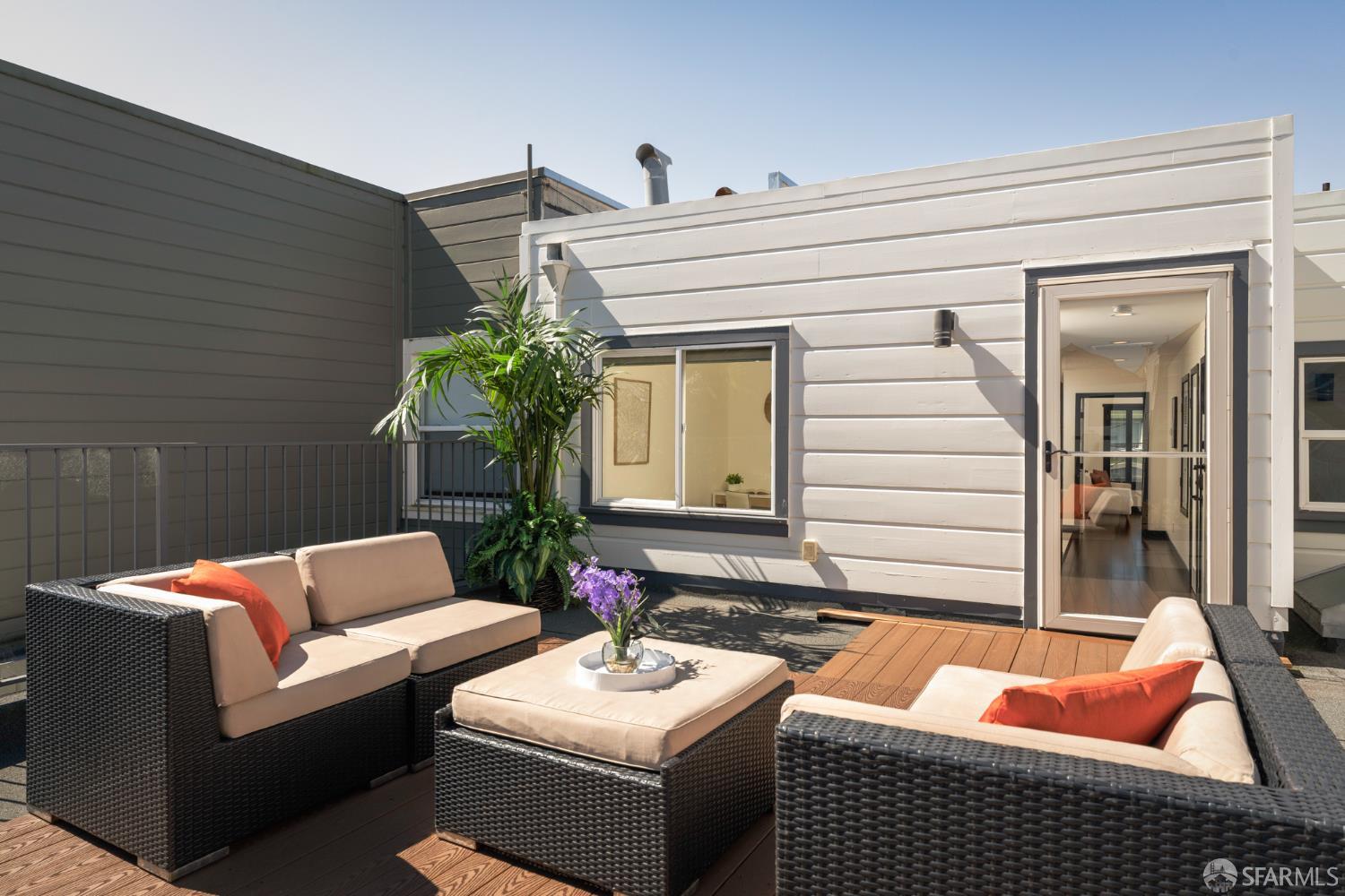 Detail Gallery Image 22 of 27 For 428 17th Ave, San Francisco,  CA 94121 - 2 Beds | 2 Baths