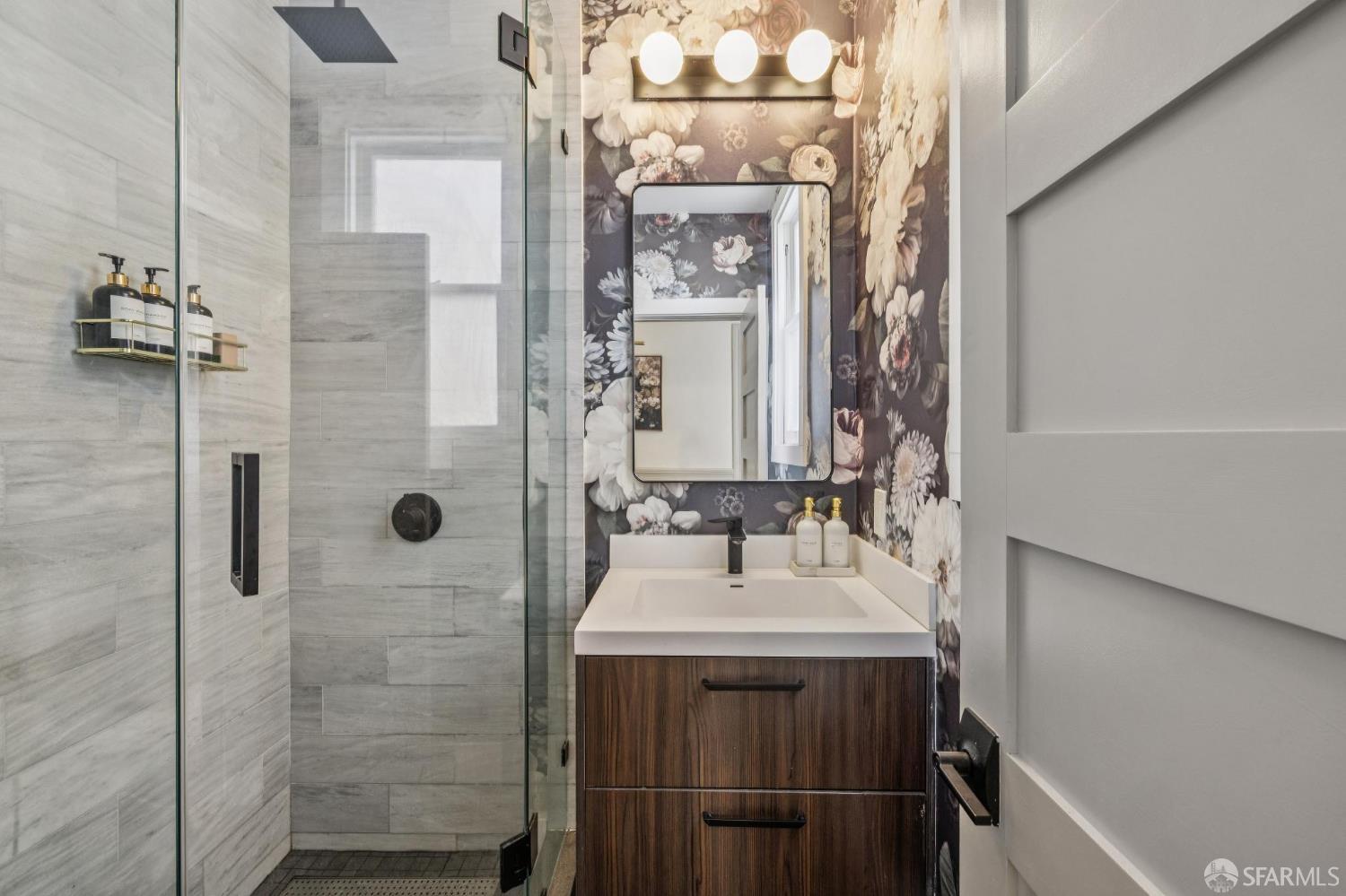 Photo #41: 426111962 Listing: Photo #41