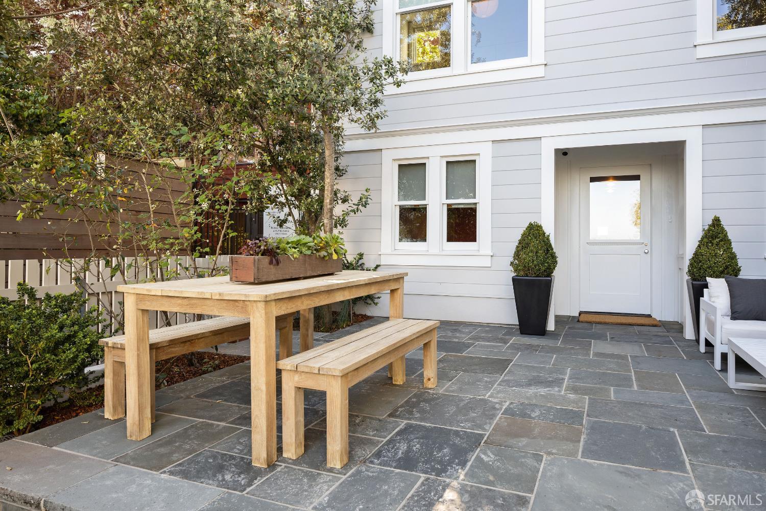 Detail Gallery Image 40 of 50 For 341 Lombard St, San Francisco,  CA 94133 - 4 Beds | 3/1 Baths