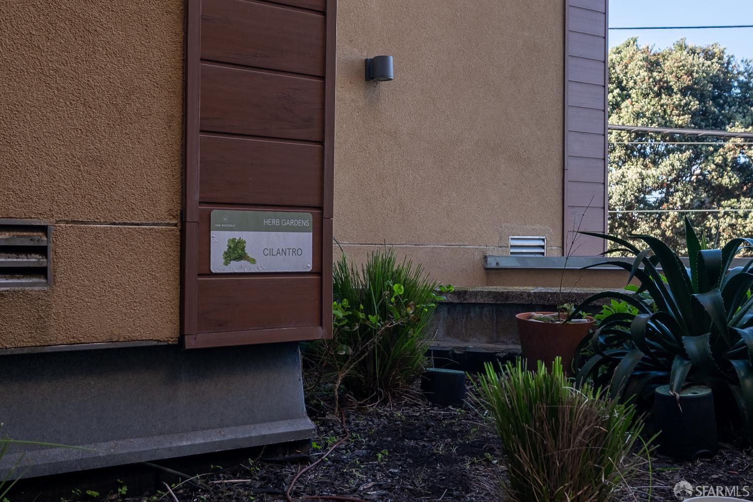 Detail Gallery Image 45 of 63 For 3535 Wawona St #311,  San Francisco,  CA 94116 - 2 Beds | 2 Baths