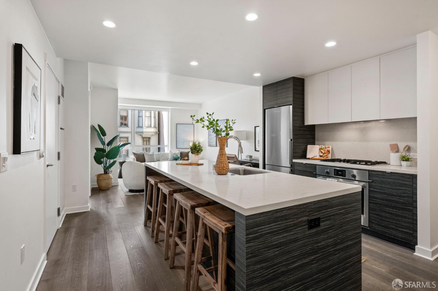 Detail Gallery Image 4 of 76 For 1688 Pine St #W409,  San Francisco,  CA 94109 - 1 Beds | 1 Baths