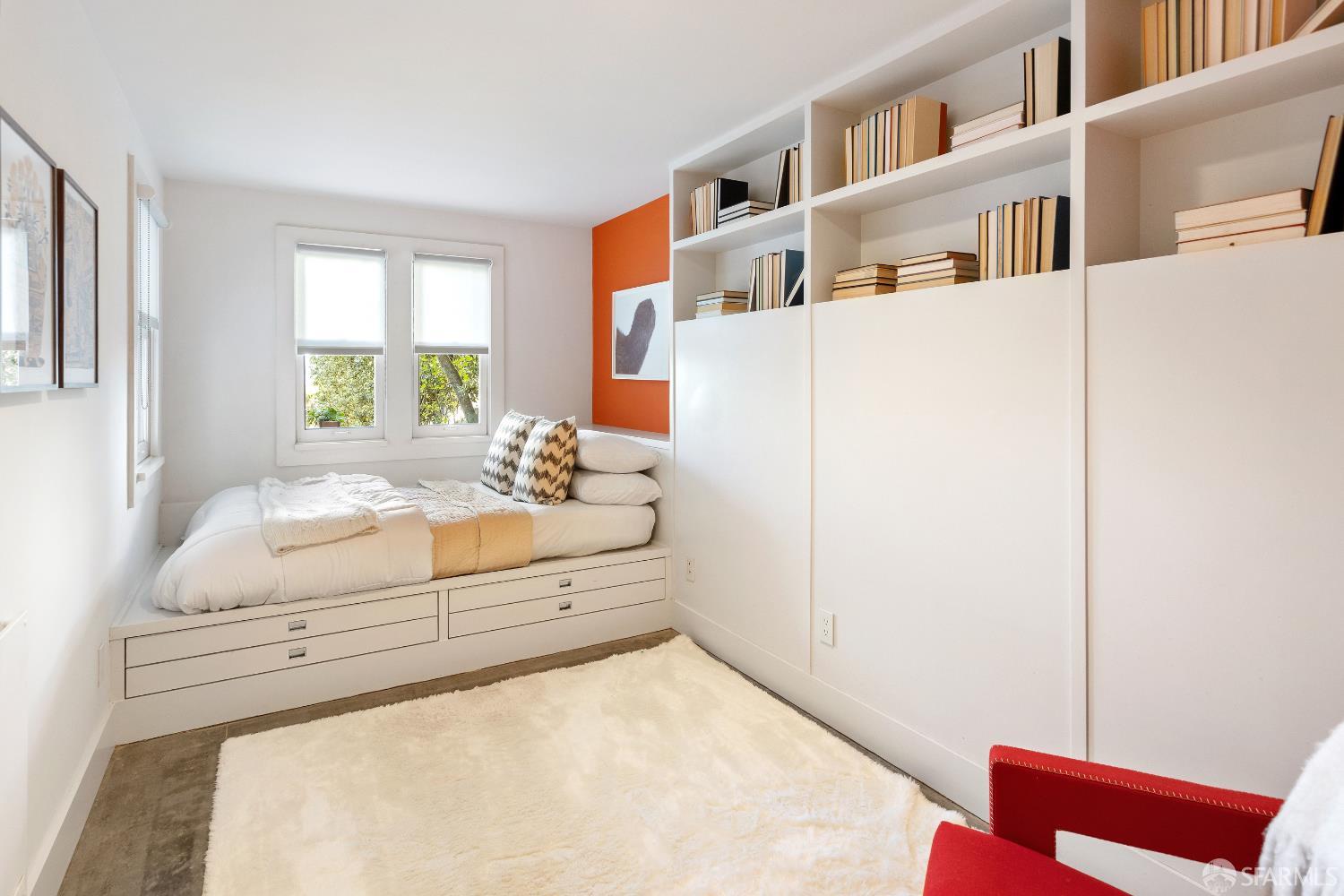 Detail Gallery Image 32 of 50 For 341 Lombard St, San Francisco,  CA 94133 - 4 Beds | 3/1 Baths