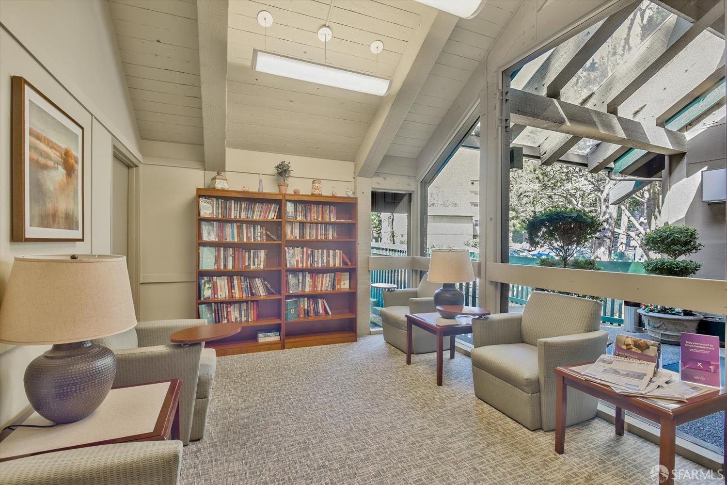 Detail Gallery Image 32 of 44 For 377 Mandarin Dr #105,  Daly City,  CA 94015 - 1 Beds | 1 Baths