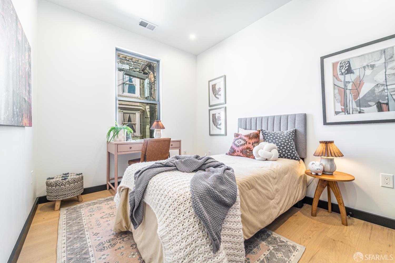 Detail Gallery Image 22 of 85 For 165 Valparaiso St, San Francisco,  CA 94133 - 4 Beds | 3 Baths