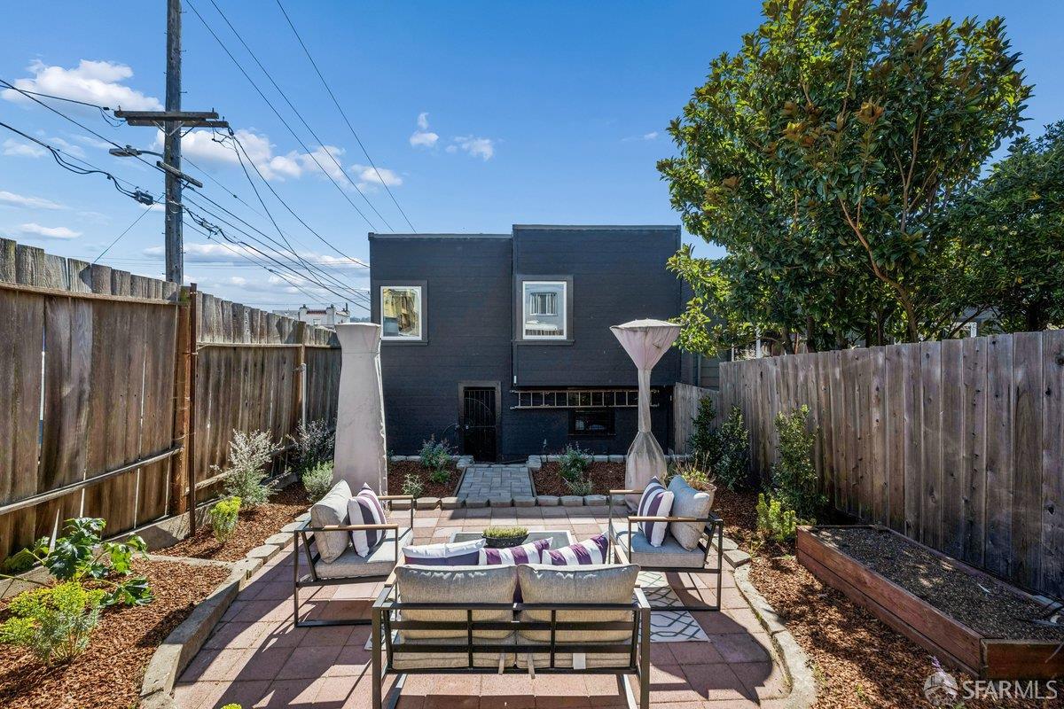 Detail Gallery Image 38 of 40 For 1500 Quesada Ave, San Francisco,  CA 94124 - 2 Beds | 2 Baths