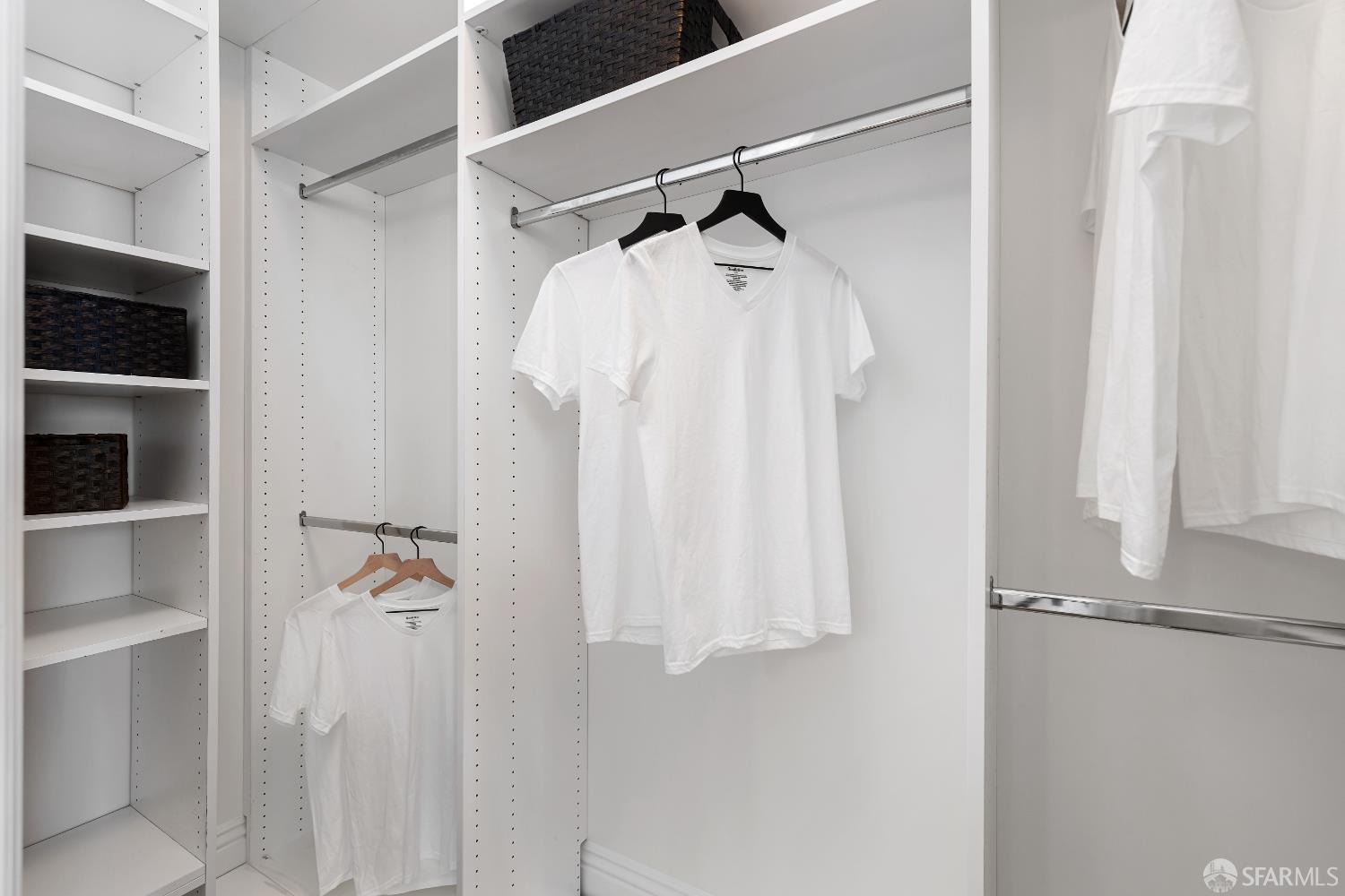 Photo #25: 426111715 Listing: Photo #25