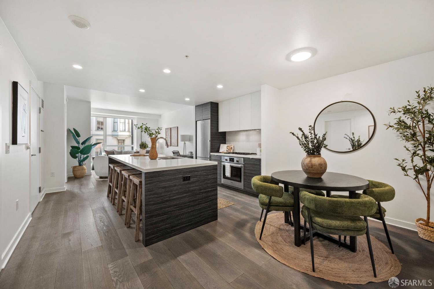 Detail Gallery Image 3 of 76 For 1688 Pine St #W409,  San Francisco,  CA 94109 - 1 Beds | 1 Baths