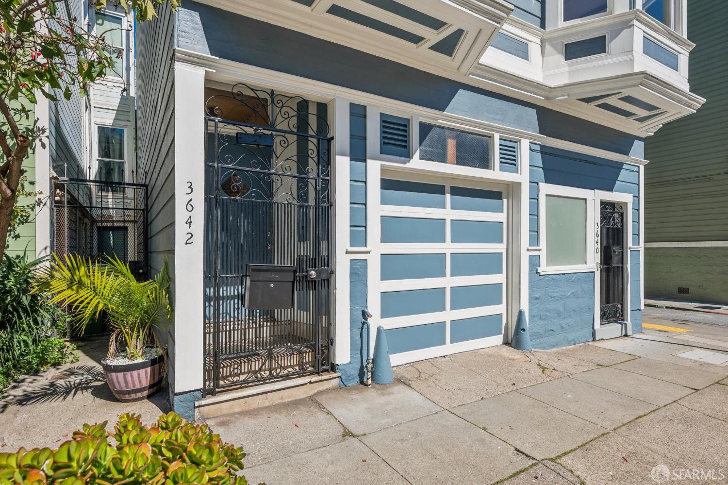 Detail Gallery Image 2 of 44 For 3640 17th St, San Francisco,  CA 94114 - – Beds | – Baths