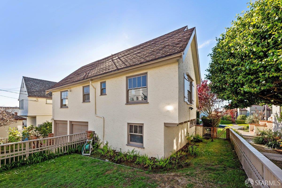 Detail Gallery Image 41 of 50 For 333 San Benito Way, San Francisco,  CA 94127 - 4 Beds | 3 Baths