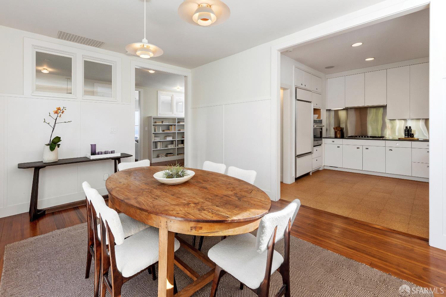 Detail Gallery Image 16 of 50 For 341 Lombard St, San Francisco,  CA 94133 - 4 Beds | 3/1 Baths