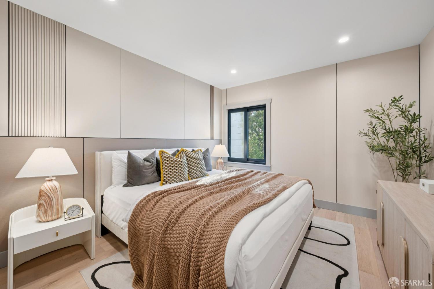 Detail Gallery Image 44 of 72 For 1371 34th Ave, San Francisco,  CA 94122 - 4 Beds | 4 Baths