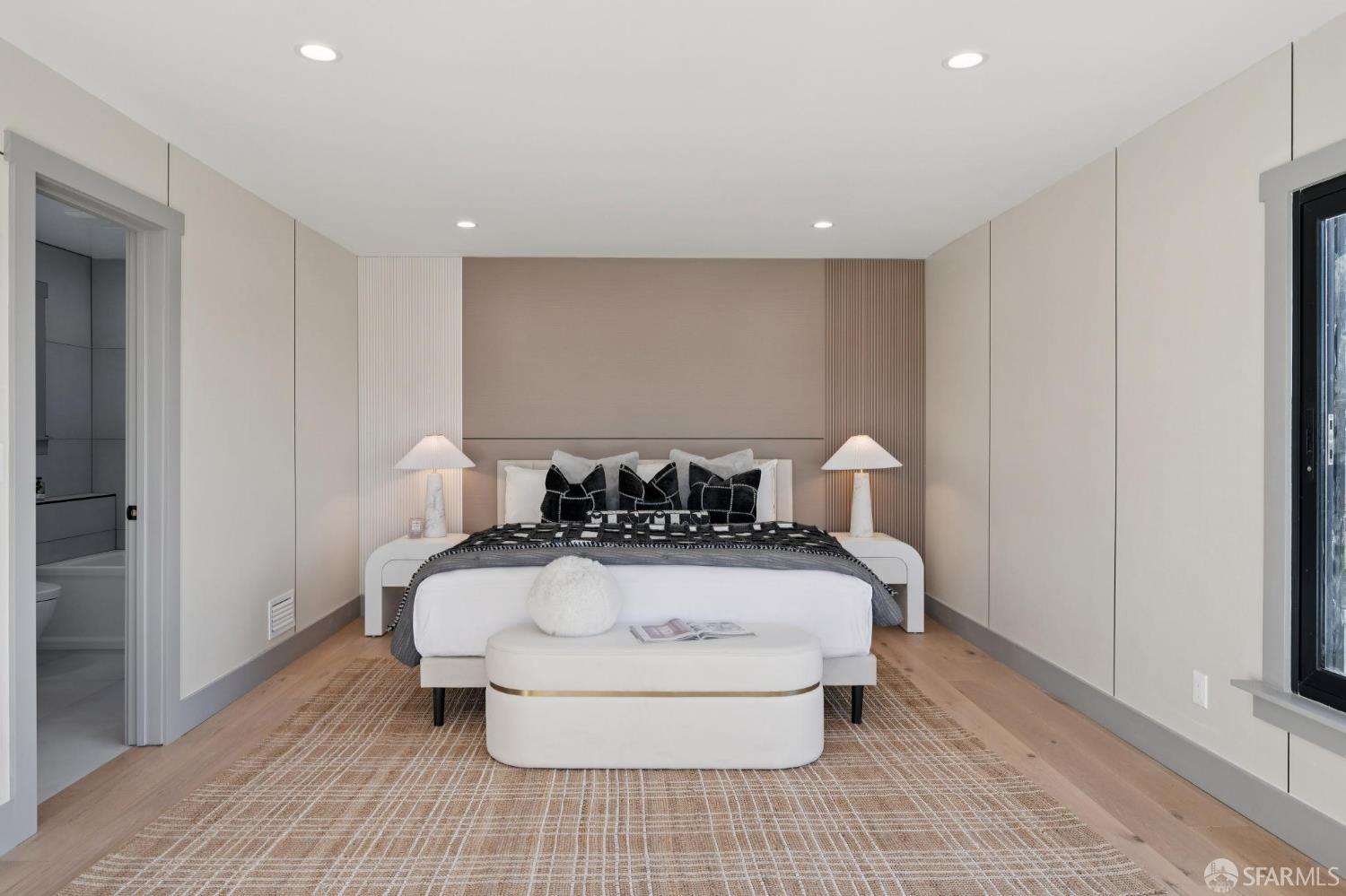 Detail Gallery Image 25 of 72 For 1371 34th Ave, San Francisco,  CA 94122 - 4 Beds | 4 Baths