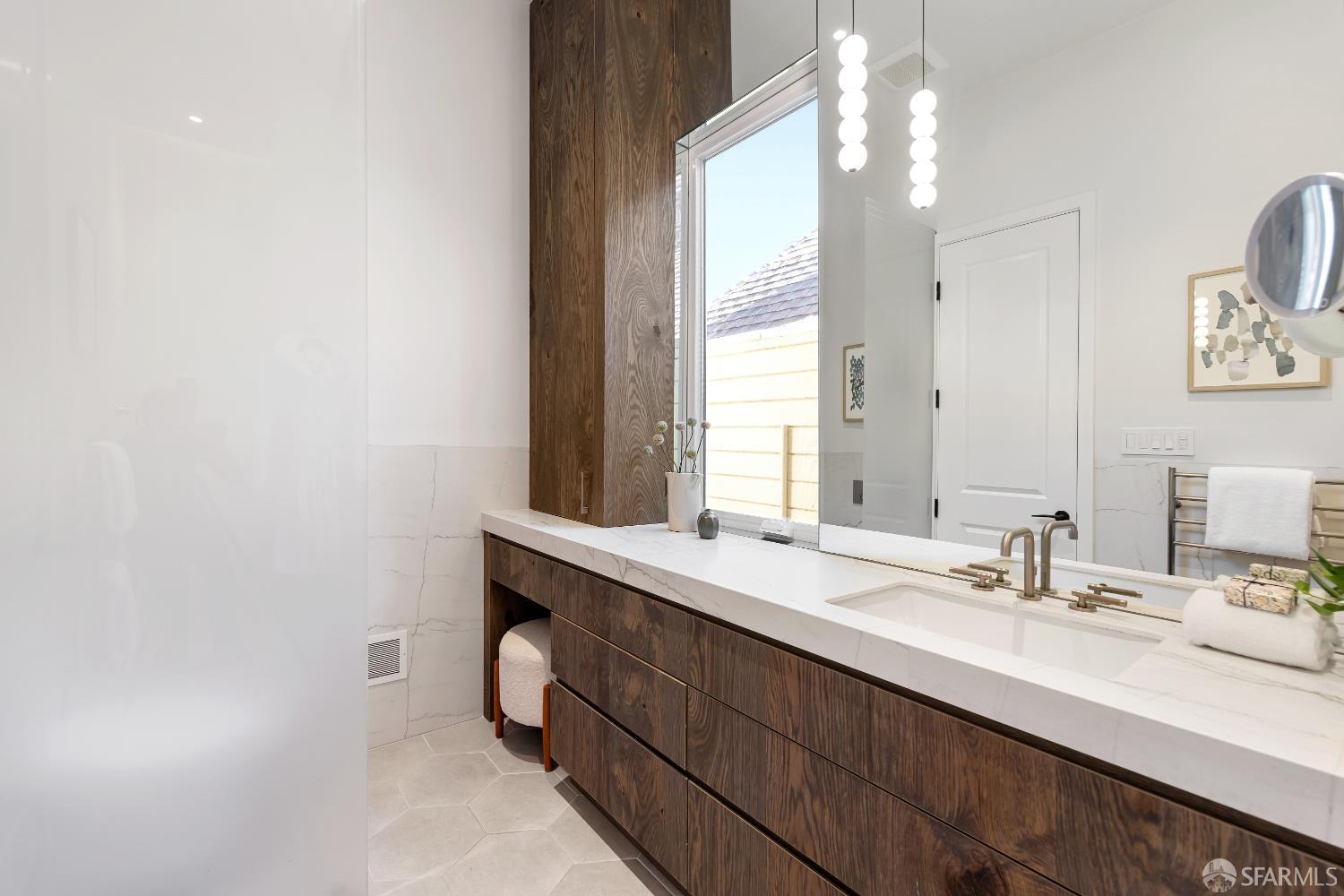 Photo #29: 426111715 Listing: Photo #29