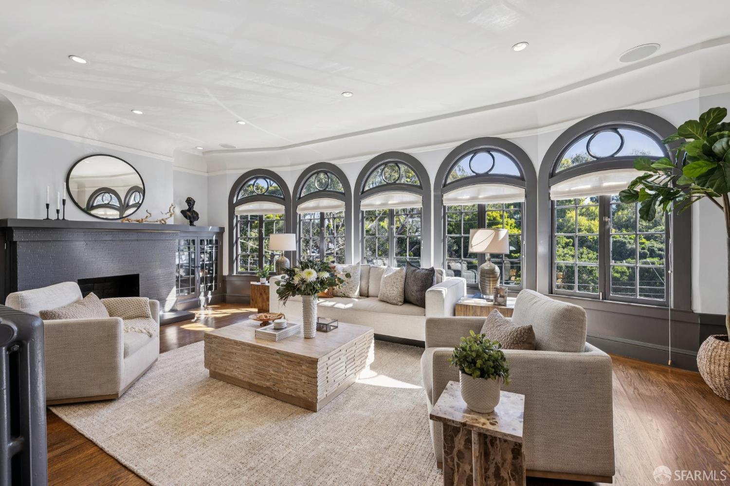 Detail Gallery Image 5 of 53 For 333 14th Ave, San Francisco,  CA 94118 - 3 Beds | 2/1 Baths