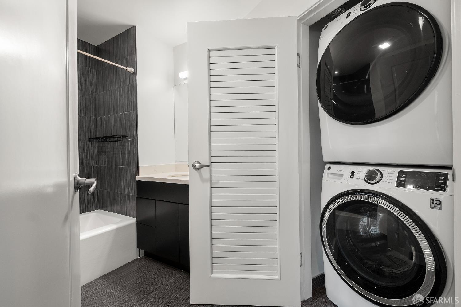 Detail Gallery Image 36 of 63 For 3535 Wawona St #311,  San Francisco,  CA 94116 - 2 Beds | 2 Baths