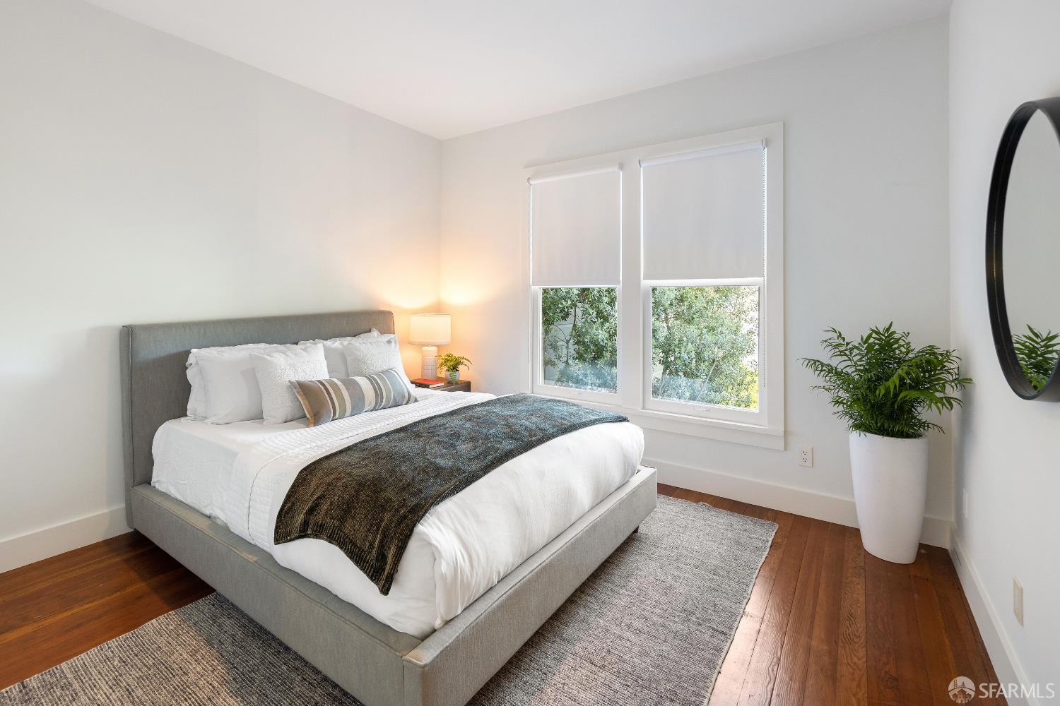 Detail Gallery Image 26 of 50 For 341 Lombard St, San Francisco,  CA 94133 - 4 Beds | 3/1 Baths