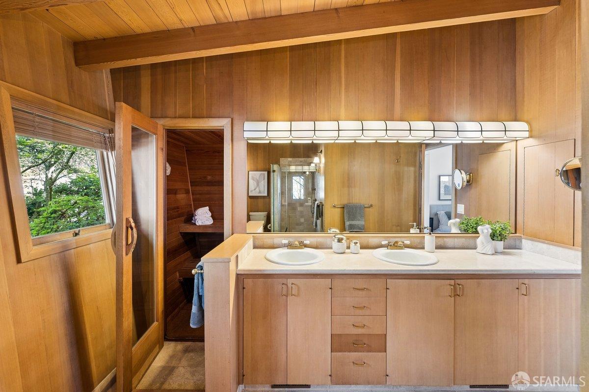 Detail Gallery Image 45 of 60 For 187 San Marcos Ave, San Francisco,  CA 94116 - 4 Beds | 3 Baths