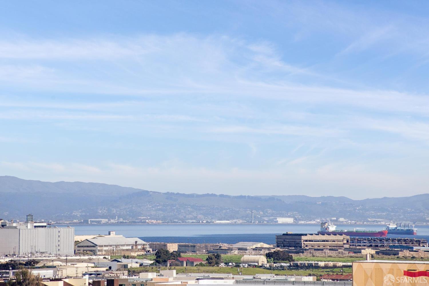 Detail Gallery Image 34 of 88 For 851 Bowdoin St, San Francisco,  CA 94134 - 4 Beds | 3 Baths