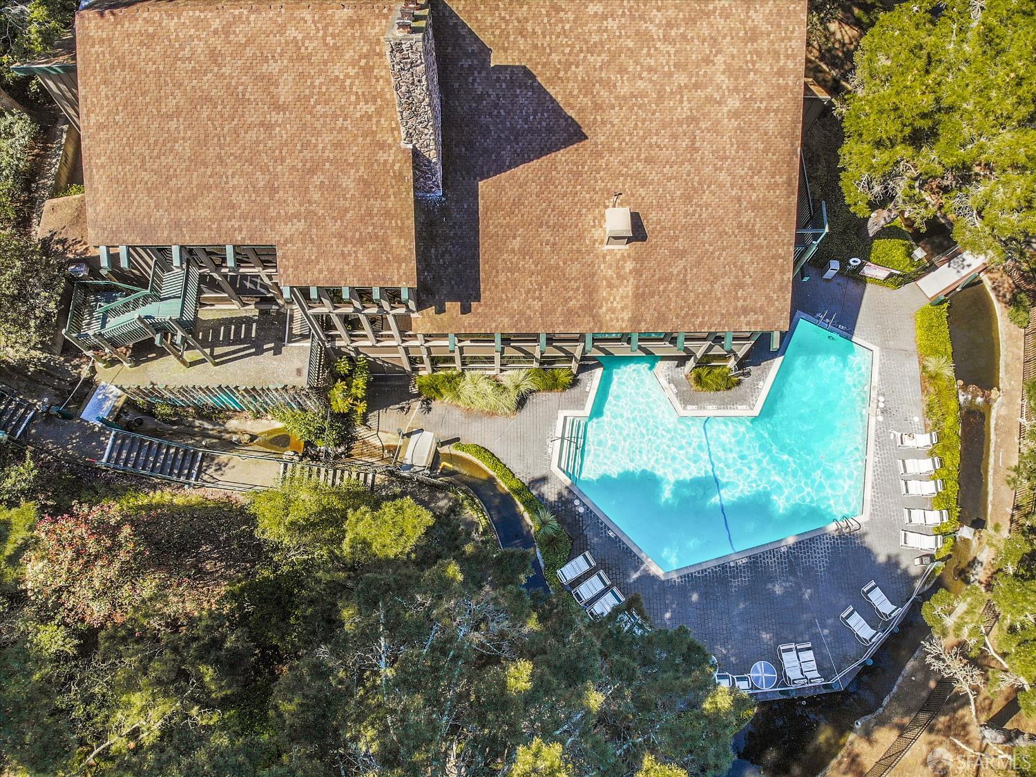 Detail Gallery Image 33 of 44 For 377 Mandarin Dr #105,  Daly City,  CA 94015 - 1 Beds | 1 Baths